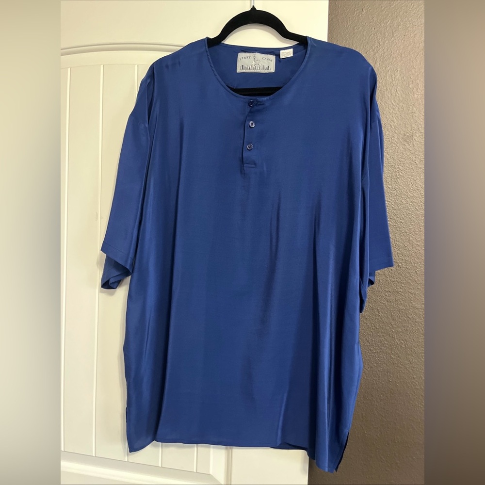 100% SILK Vintage FIRST CLASS Women’s Blouse Shirt Beautiful Soft XL Navy Luxury